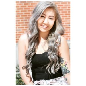 Meet your Posher, Christina